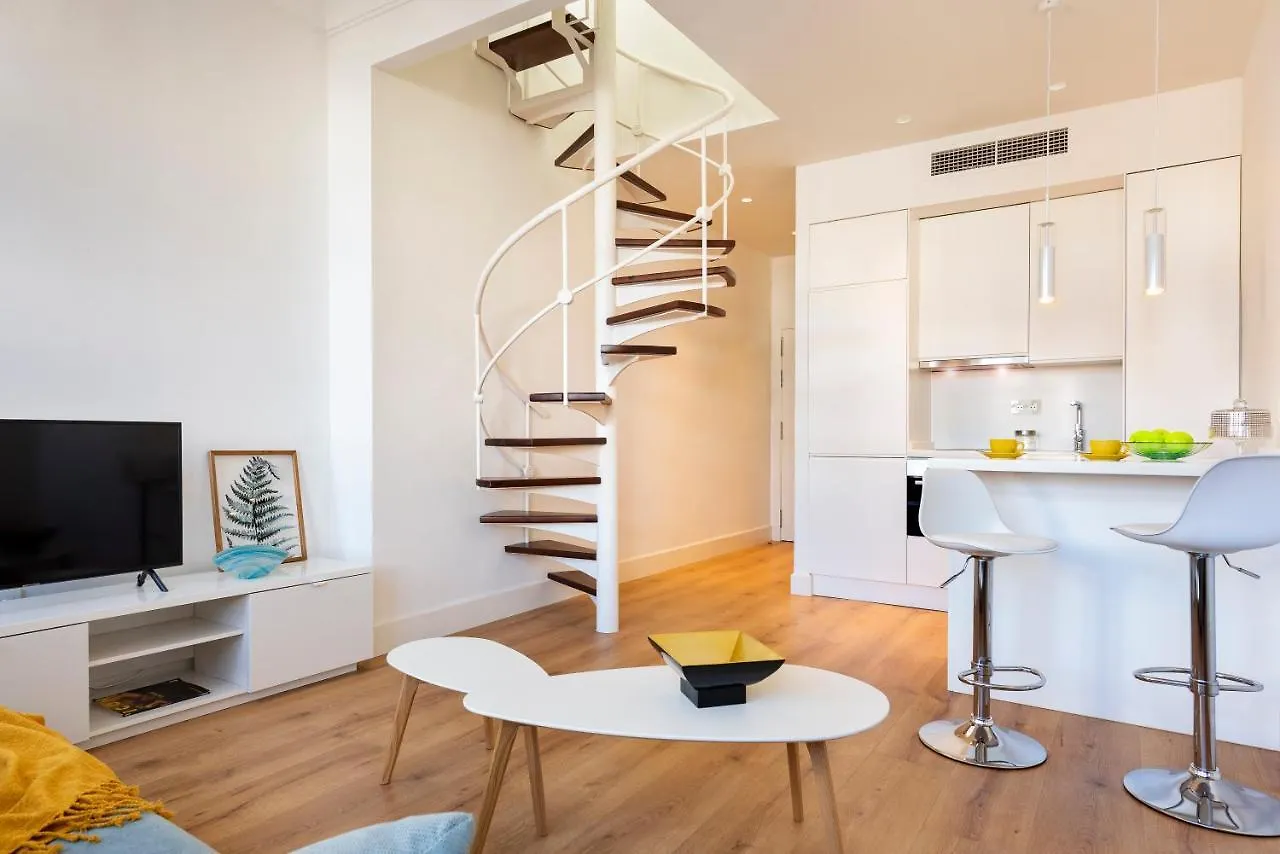 Genteel Home Francos Entretejas Севилья Апартаменты