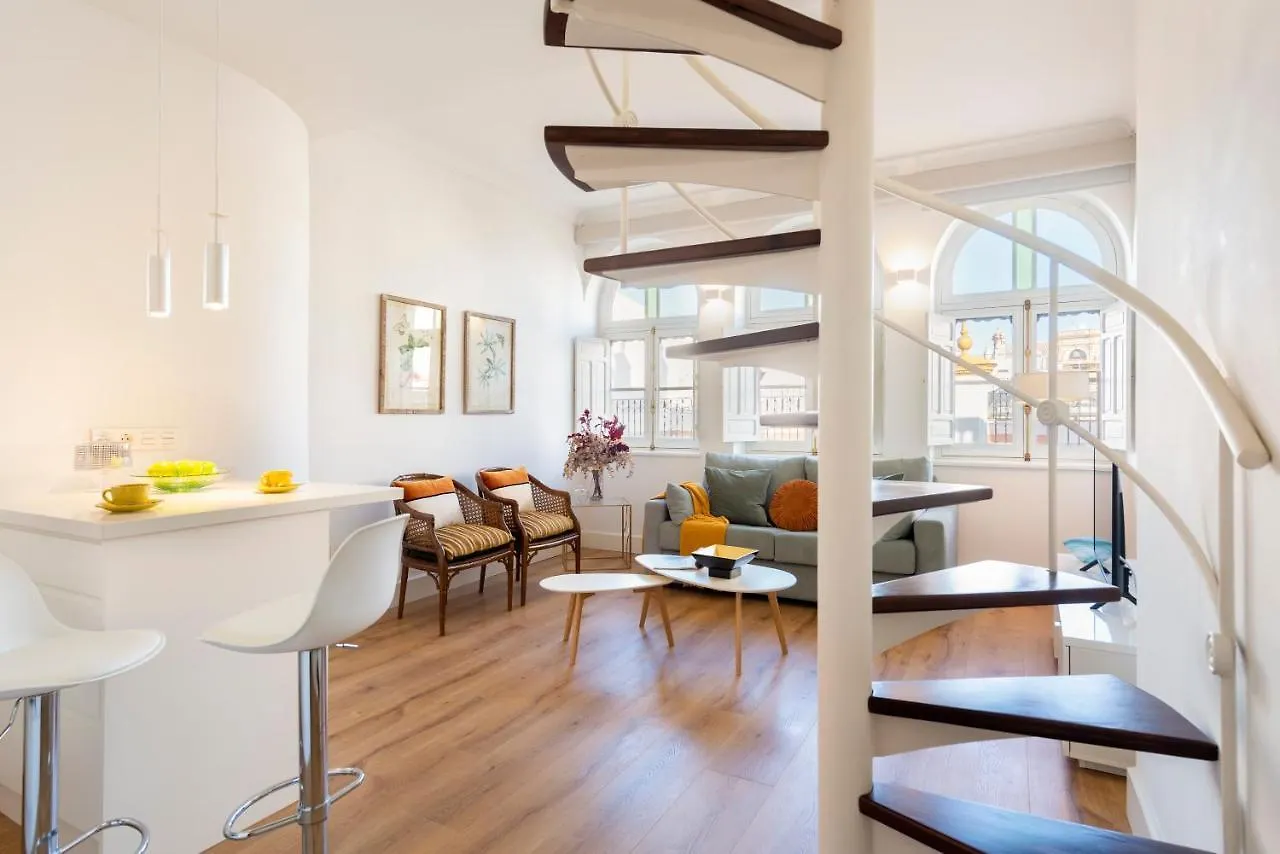 Genteel Home Francos Entretejas Seville Apartment